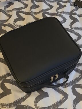 Padded Black Travel Toiletry Cosmetic Case